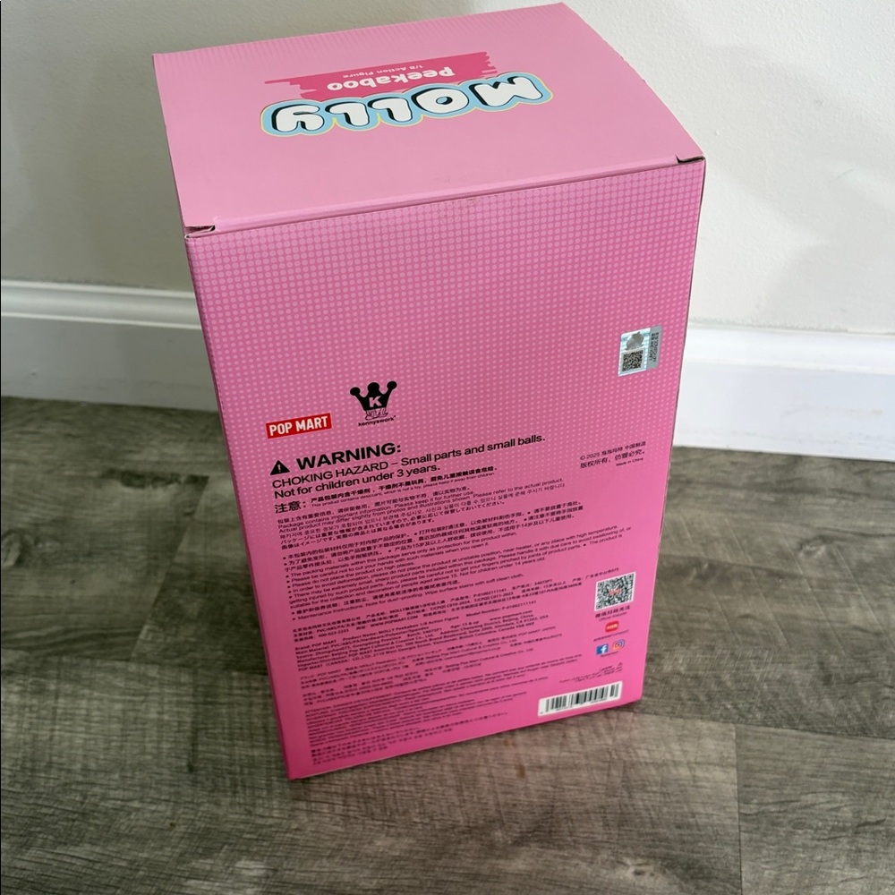Authentic Pop Mart Molly Peekaboo Cat-Eared Doll with White and Pink Details - Picture 6 of 8